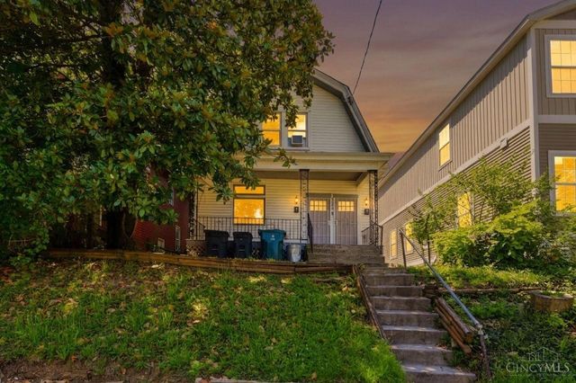 3329 Hackberry Street, Cincinnati, OH 45207