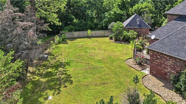 11301 Pembrook Circle, Bentonville, AR 72712