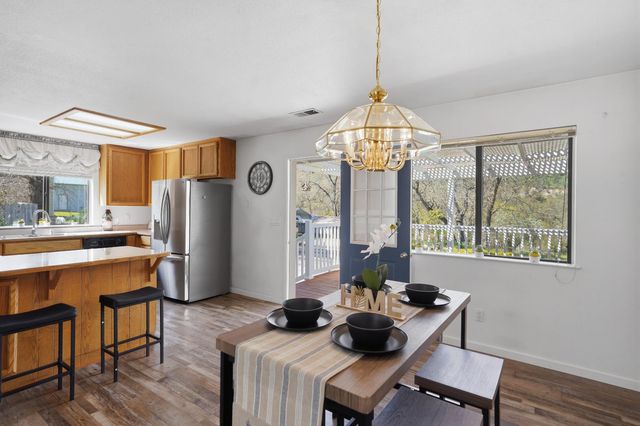 10550 Mooney Flat Rd, Smartsville, CA 95977