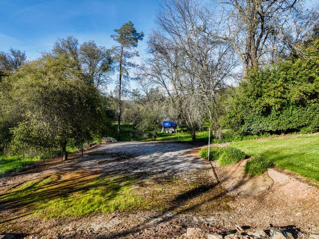 10550 Mooney Flat Rd, Smartsville, CA 95977