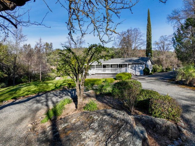 10550 Mooney Flat Rd, Smartsville, CA 95977