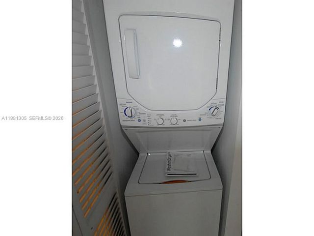 1255 Pennsylvania Ave 102, Miami Beach, FL 33139