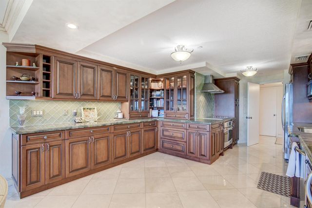 4301 N Ocean Boulevard 607, Boca Raton, FL 33431