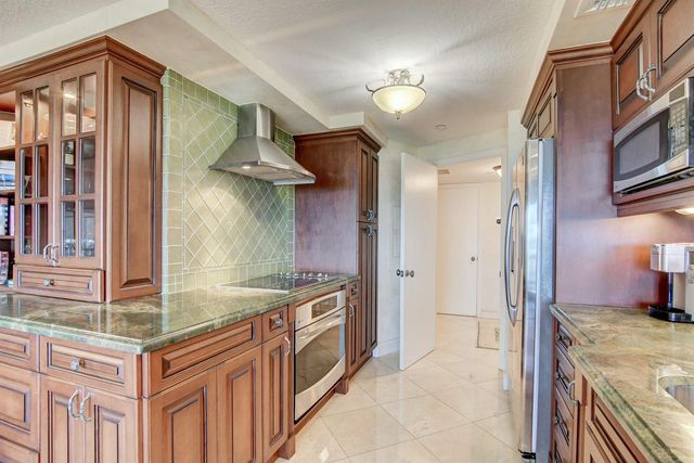 4301 N Ocean Boulevard 607, Boca Raton, FL 33431