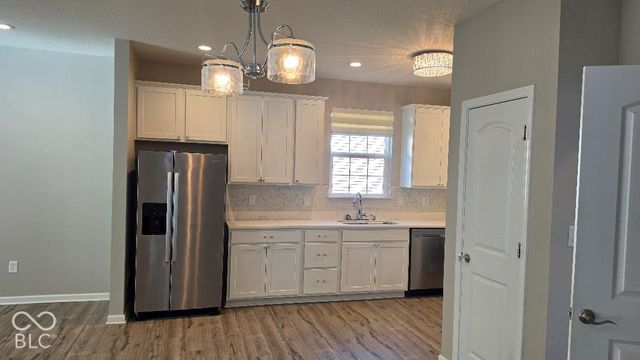 320 Angelina Way, Avon, IN 46123