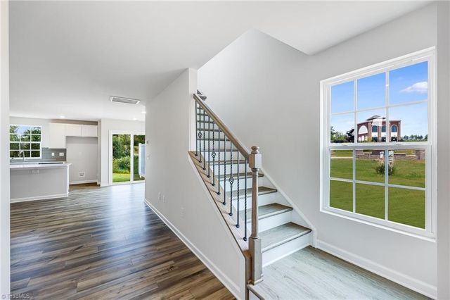 172 Plumtree Court, King, NC 27021