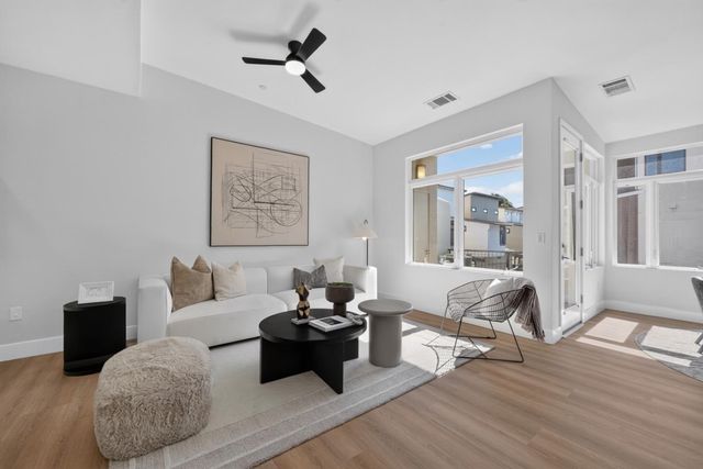3281 Berryessa Street 3, Palo Alto, CA 94303