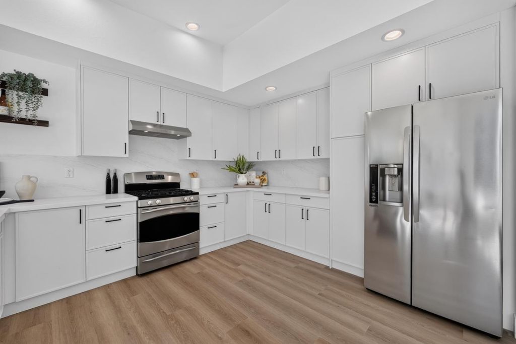 3281 Berryessa Street 3, Palo Alto, CA 94303
