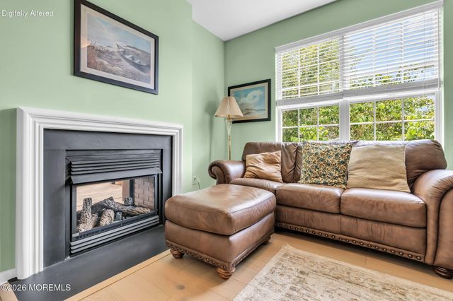4 Faulkners Place, Barnegat, NJ 08005