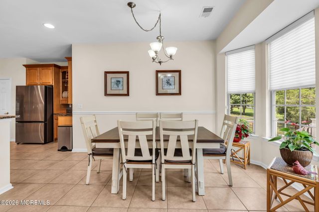 4 Faulkners Place, Barnegat, NJ 08005