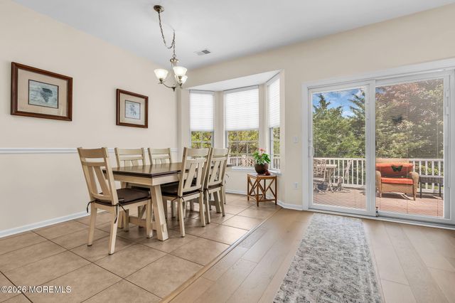 4 Faulkners Place, Barnegat, NJ 08005