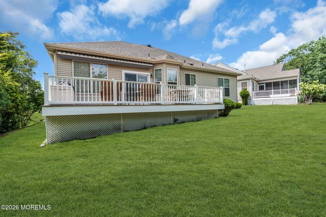 4 Faulkners Place, Barnegat, NJ 08005