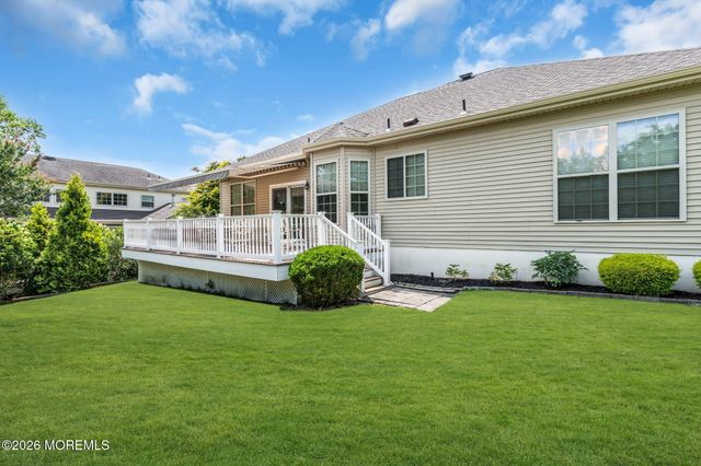 4 Faulkners Place, Barnegat, NJ 08005