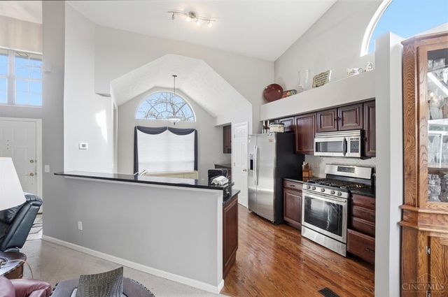 1335 Lakefront Court, Batavia Twp, OH 45102