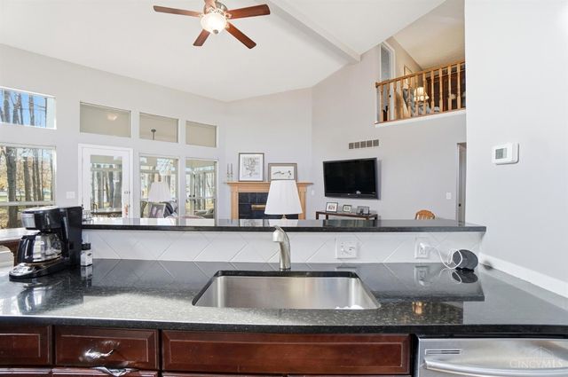 1335 Lakefront Court, Batavia Twp, OH 45102