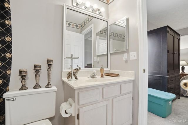 1335 Lakefront Court, Batavia Twp, OH 45102