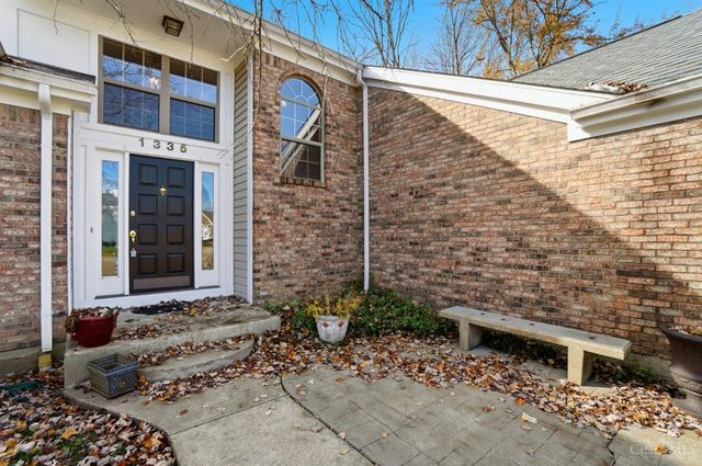 1335 Lakefront Court, Batavia Twp, OH 45102