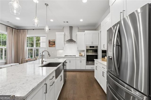 111 Spur Lane, Alpharetta, GA 30009