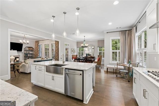 111 Spur Lane, Alpharetta, GA 30009