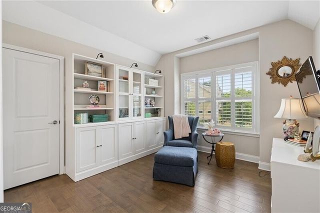 111 Spur Lane, Alpharetta, GA 30009