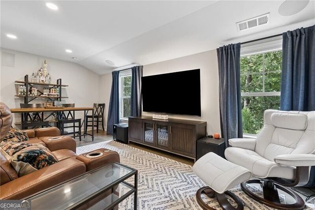 111 Spur Lane, Alpharetta, GA 30009
