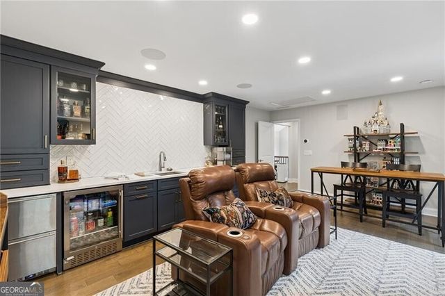 111 Spur Lane, Alpharetta, GA 30009
