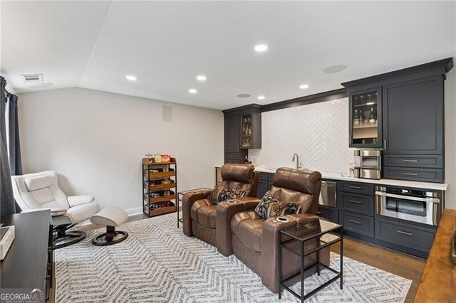 111 Spur Lane, Alpharetta, GA 30009