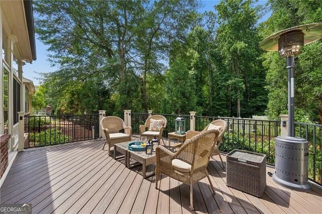 111 Spur Lane, Alpharetta, GA 30009