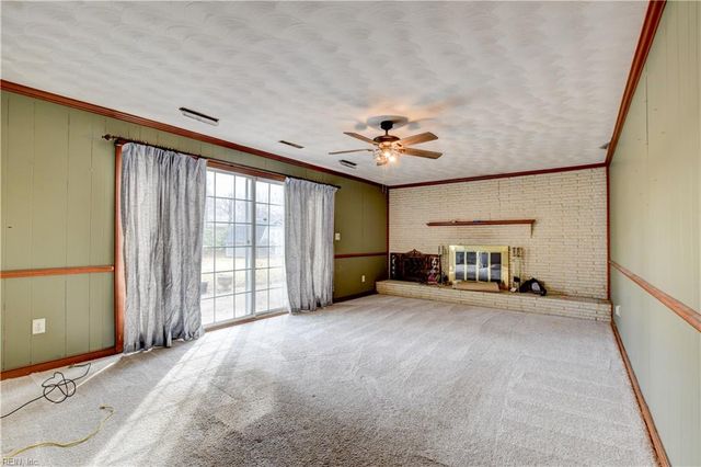 217 Hankins DR, Hampton, VA 23669