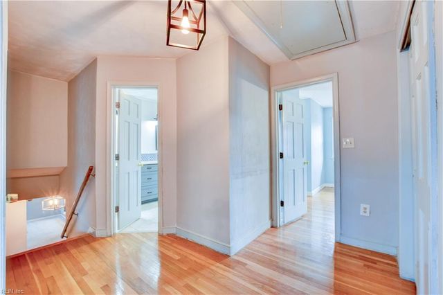 217 Hankins DR, Hampton, VA 23669