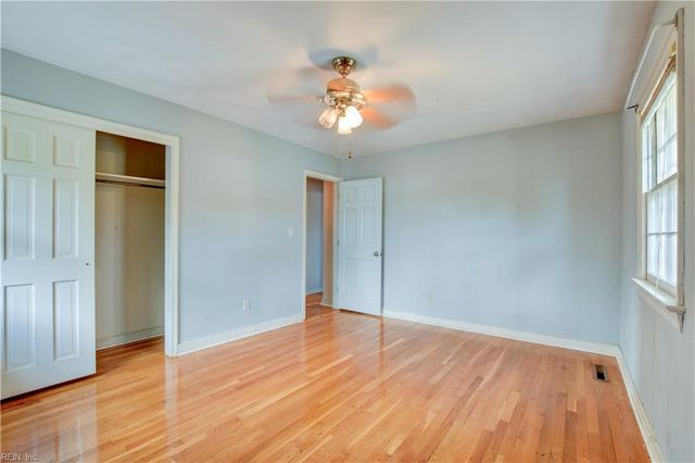 217 Hankins DR, Hampton, VA 23669