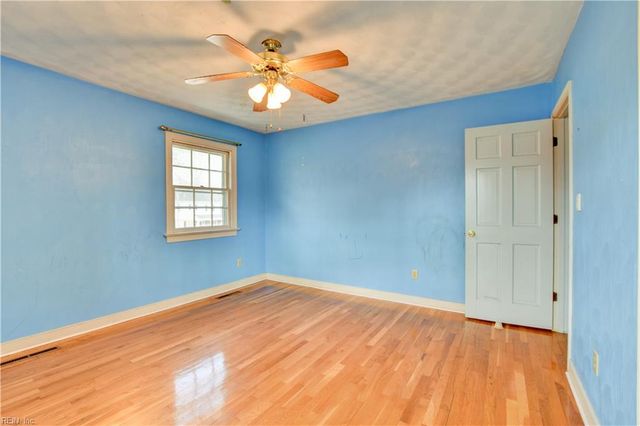 217 Hankins DR, Hampton, VA 23669