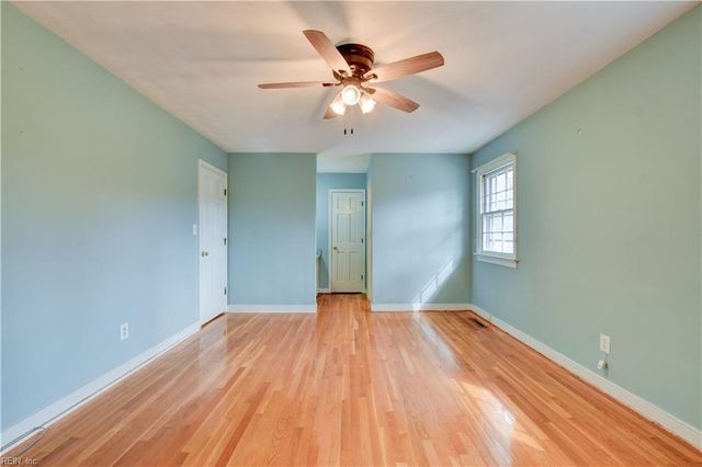 217 Hankins DR, Hampton, VA 23669