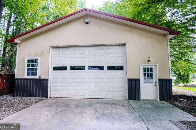 206 Enclave Lane, Newnan, GA 30263