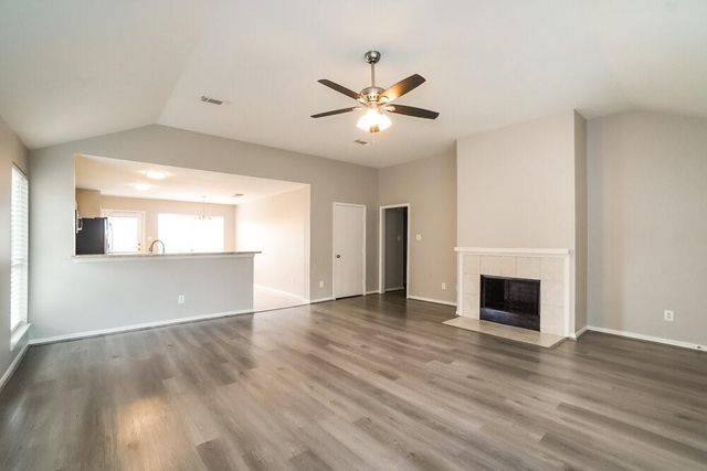 3722 Colleen Woods Circle, Houston, TX 77080