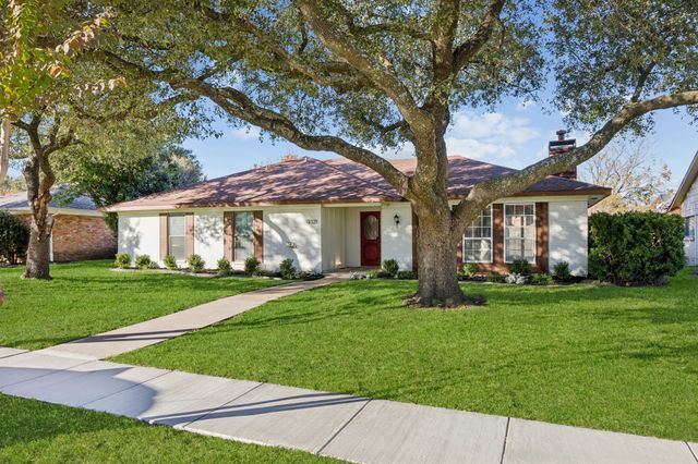 3321 Fontaine Street, Plano, TX 75075