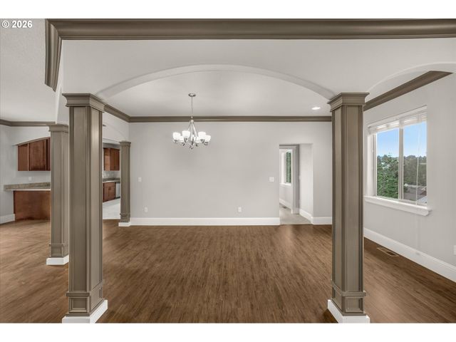 2652 HOO DOO Dr, Salem, OR 97304
