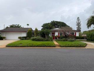 1556 W 35th Street, Riviera Beach, FL 33404
