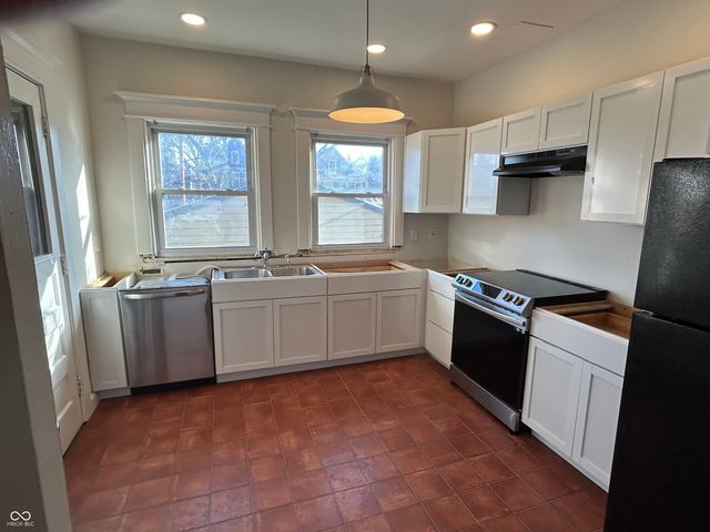 963 Woodruff Place West Drive, Indianapolis, IN 46201