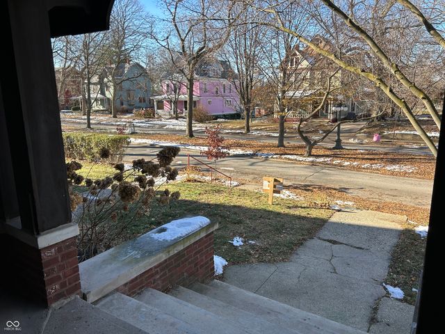 963 Woodruff Place West Drive, Indianapolis, IN 46201