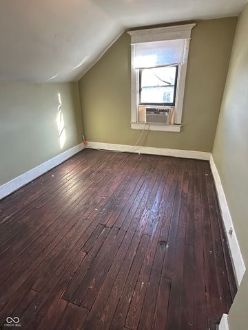 963 Woodruff Place West Drive, Indianapolis, IN 46201