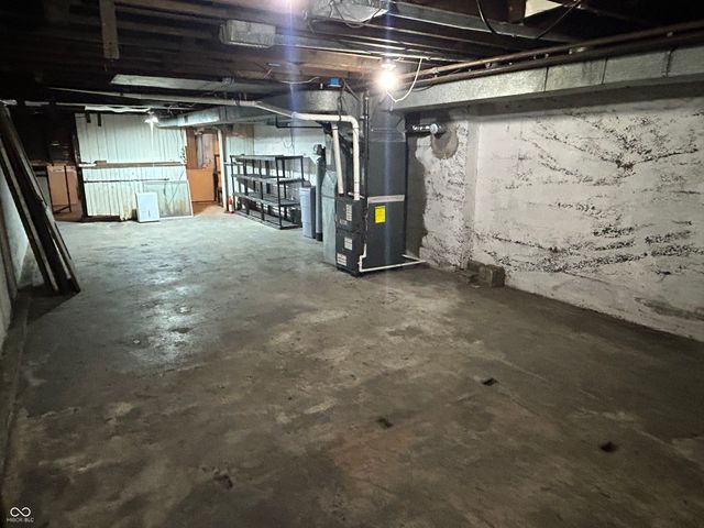 963 Woodruff Place West Drive, Indianapolis, IN 46201