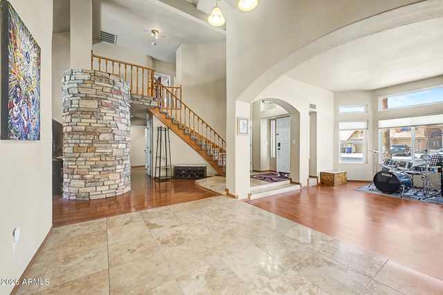 4113 E GLENHAVEN Drive, Phoenix, AZ 85048
