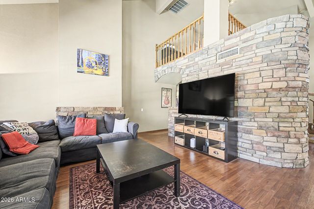 4113 E GLENHAVEN Drive, Phoenix, AZ 85048