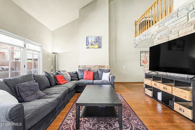 4113 E GLENHAVEN Drive, Phoenix, AZ 85048