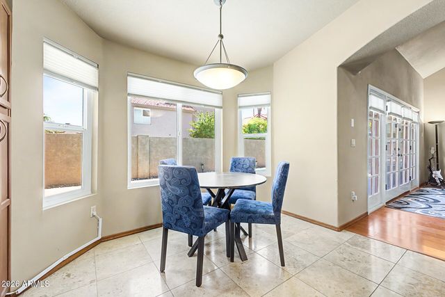 4113 E GLENHAVEN Drive, Phoenix, AZ 85048