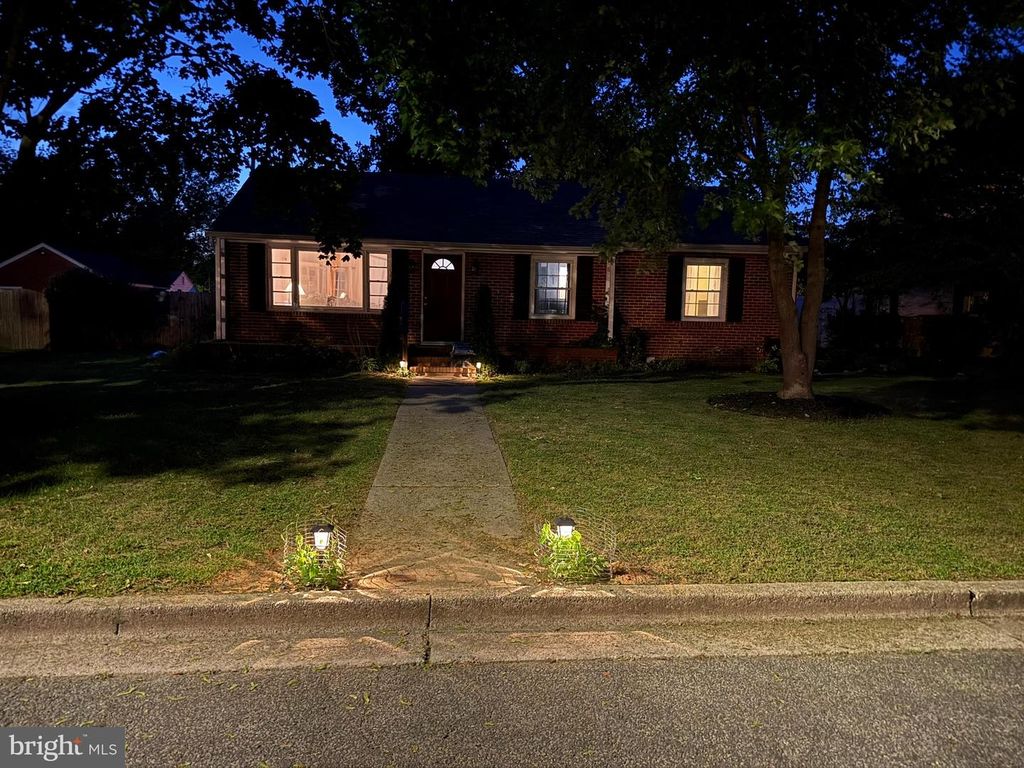 635 HOWARD ST, Easton, MD 21601