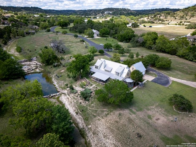 205 Kendall Falls, Comfort, TX 78013