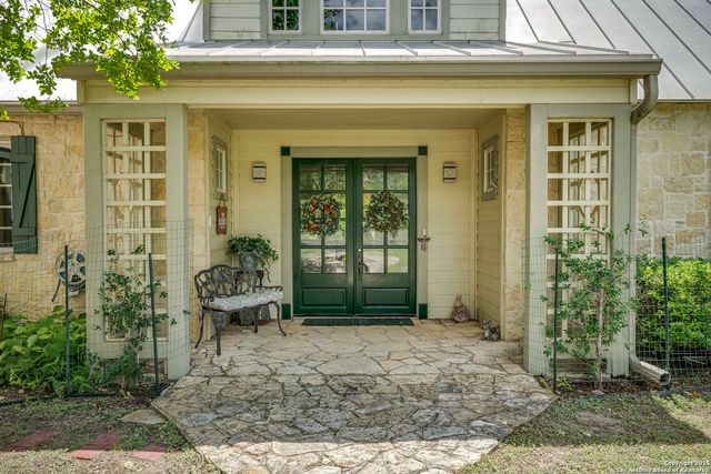 205 Kendall Falls, Comfort, TX 78013