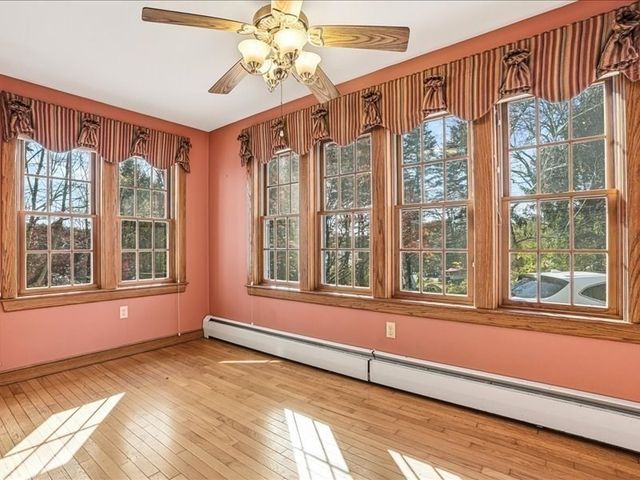 15 N Cove Rd, Sterling, MA 01564